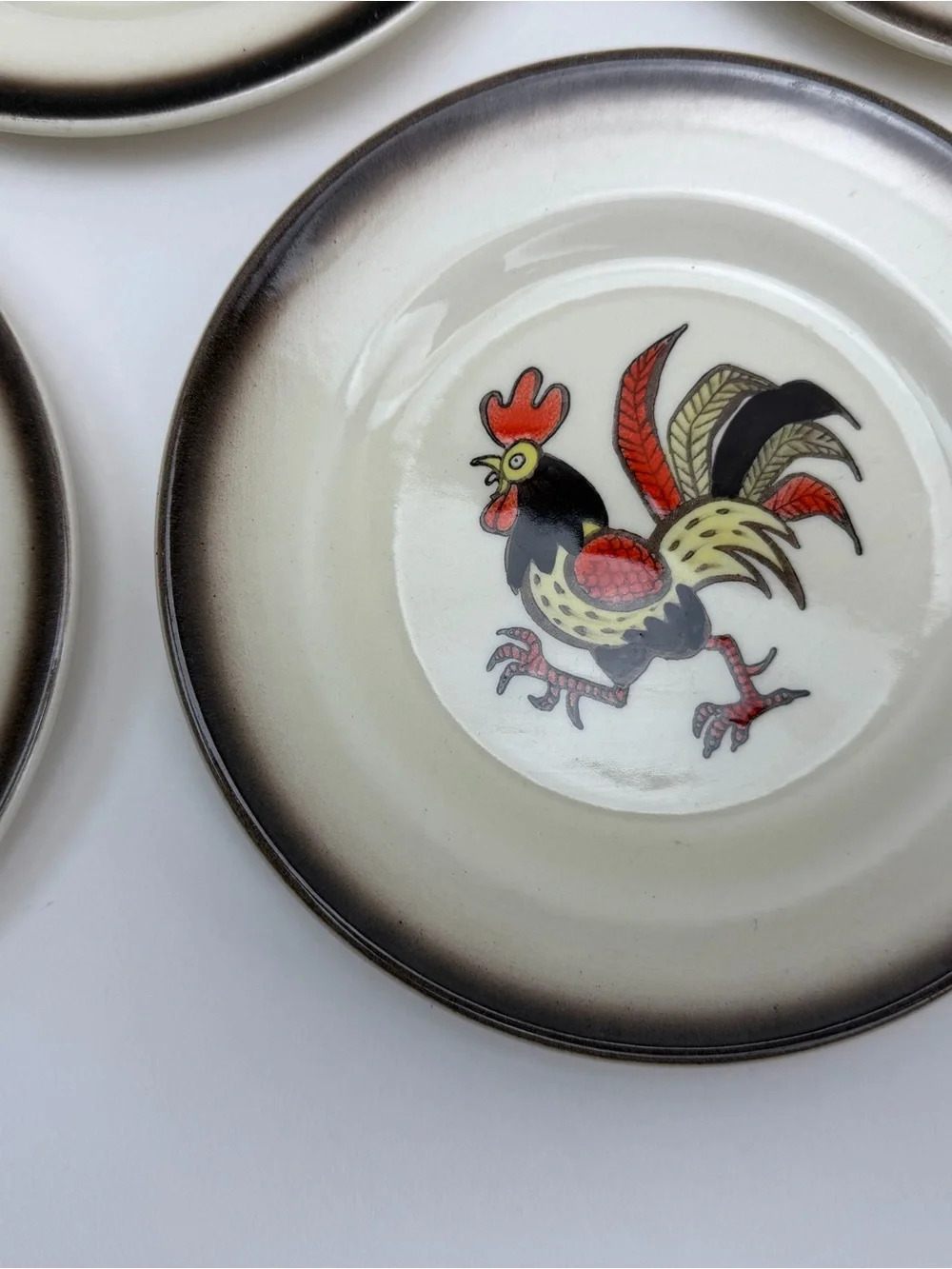 Vintage MCM Metlox Poppytrail Red Rooster 6” Salad Plates Set Of 5Made In USA